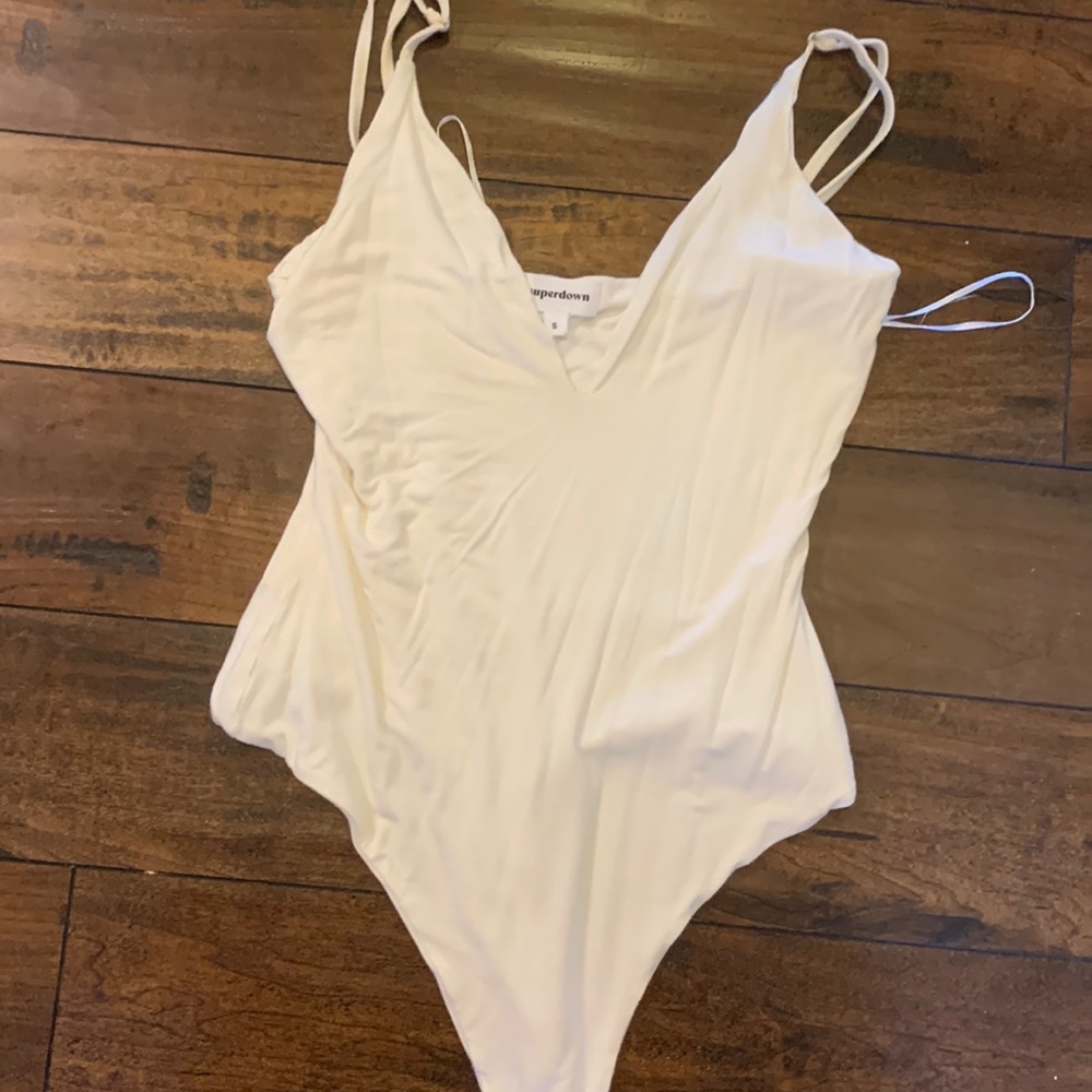 Never worn White bodysuit